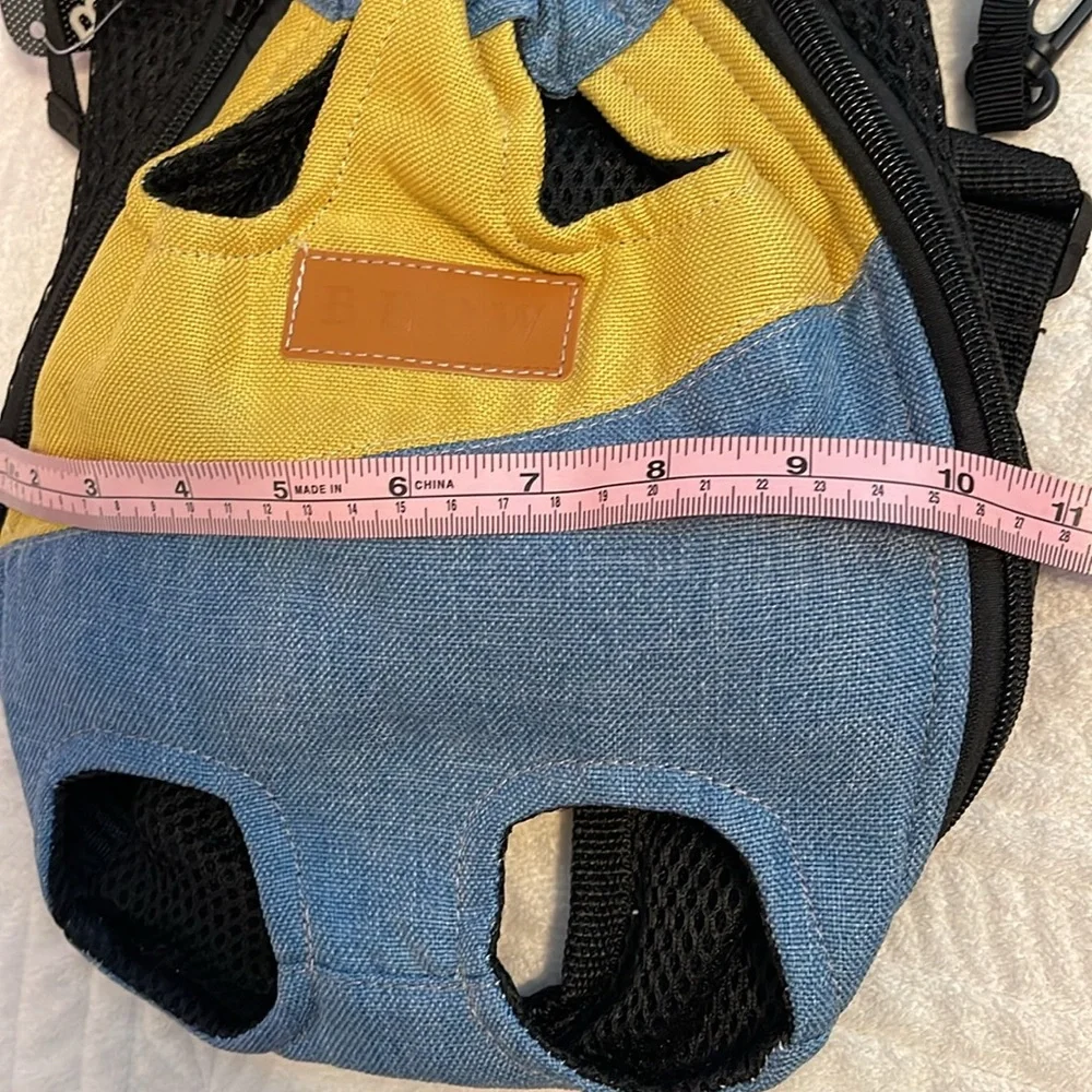 Small pet backpack nwt